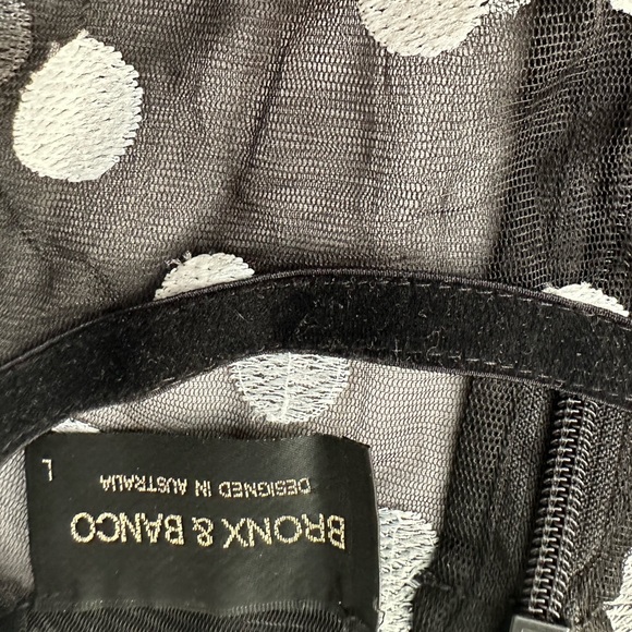 Polka dots Ruffled bottom with velvet belt - Picture 5 of 8